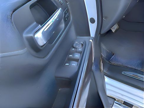 Used 2020 GMC Sierra 1500 SLT image 24