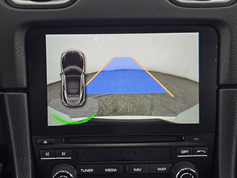 Used 2022 Porsche 718 Cayman w/ Premium Package image 23