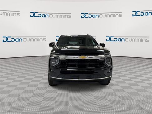 New 2026 Chevrolet Suburban LS AWD/4WD image 3