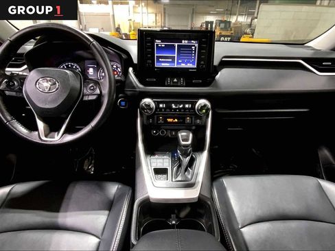 Certified 2022 Toyota RAV4 XLE Premium image 15