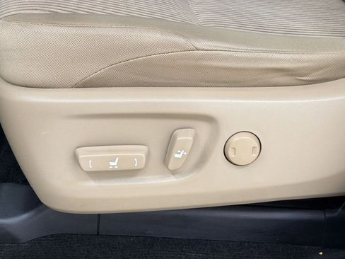 Used 2022 Toyota 4Runner SR5 image 14