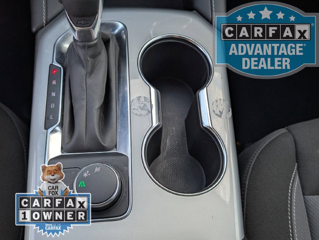 Used 2025 Chevrolet Blazer LT FWD image 9