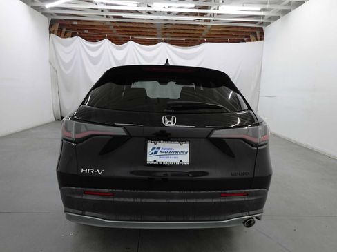 Certified 2024 Honda HR-V Sport image 6