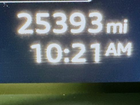 Used 2023 Audi e-tron Premium Plus w/ Premium Plus Package image 20