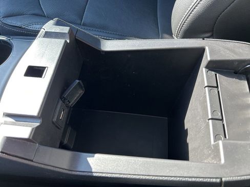 Used 2018 Ford Explorer Limited w/ Equipment Group 301A image 41