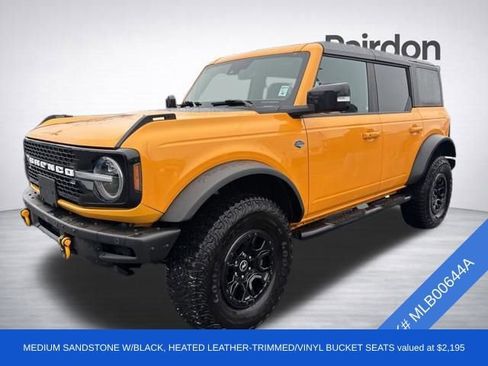 Used 2021 Ford Bronco Wildtrak image 3