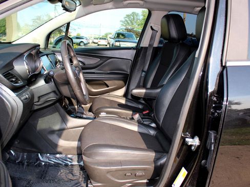 Used 2018 Buick Encore Preferred image 15