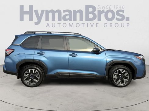 Certified 2025 Subaru Forester Premium w/ Convenience Package #2 image 2