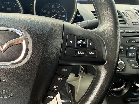 Used 2013 MAZDA MAZDA3 i Sport FWD image 23