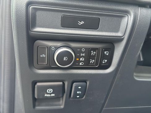Used 2026 Ford F150 Lariat AWD/4WD image 12
