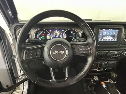 Used 2023 Jeep Wrangler Unlimited w/ Cold Weather Group AWD/4WD image 13