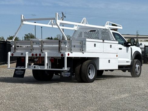 New 2026 Ford F550 4x4 Regular Cab Super Duty image 4