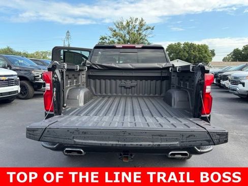 Certified 2025 Chevrolet Silverado 1500 LT Trail Boss w/ Convenience Package II AWD/4WD image 16