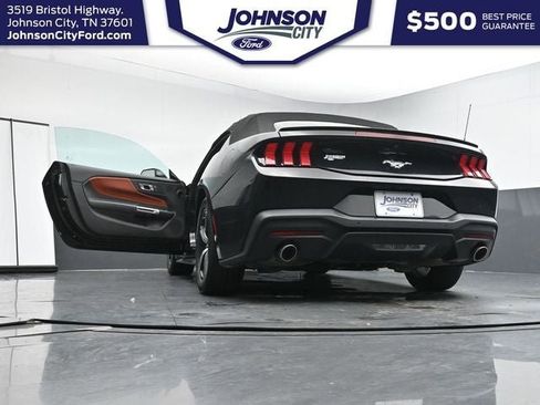 Used 2024 Ford Mustang Premium RWD image 38