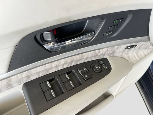 Used 2019 Acura RLX w/ Technology Package FWD image 18