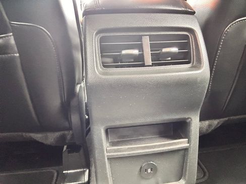 Used 2024 Ford Edge SEL AWD/4WD image 44