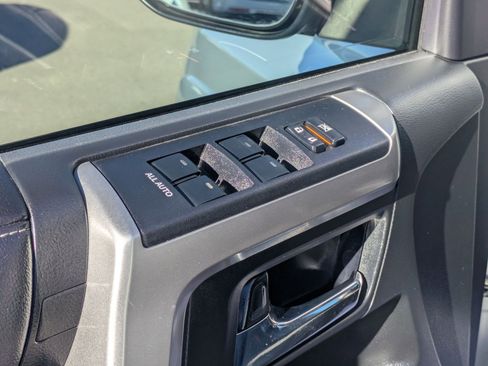 Used 2016 Toyota 4Runner 2WD image 12