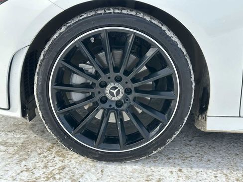 Used 2022 Mercedes-Benz CLA 250 4MATIC image 9