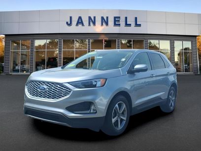 Used 2024 Ford Edge SEL w/ Convenience Package