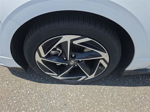 Certified 2026 Hyundai Sonata SEL AWD/4WD image 27