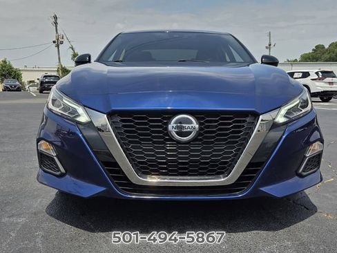 Used 2022 Nissan Altima 2.5 SR FWD image 8