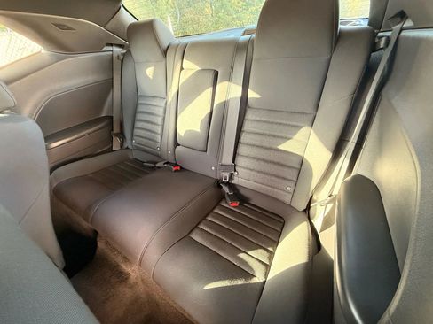 Used 2009 Dodge Challenger R/T image 17