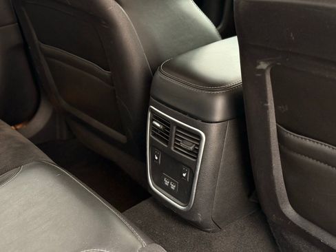 Used 2022 Dodge Charger GT w/ Plus Group image 27