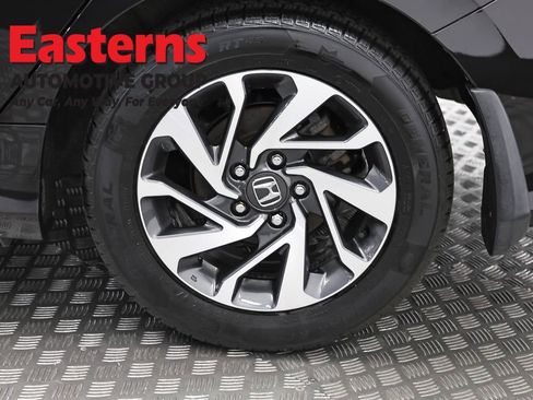 Used 2017 Honda Civic EX image 32