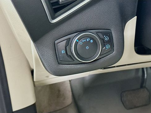 Used 2013 Ford Escape SEL FWD image 16