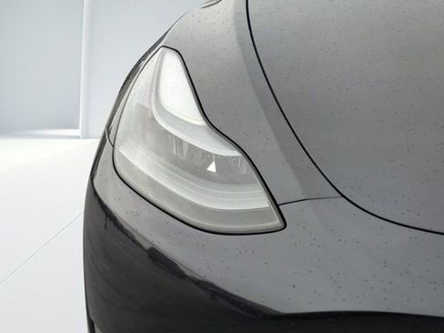 Used 2024 Tesla Model Y Performance image 8