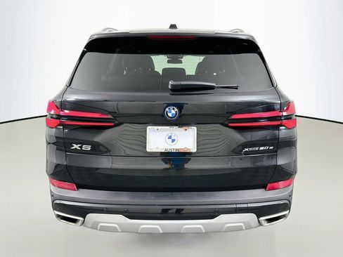 Used 2026 BMW X5 xDrive50e w/ Climate Comfort Package AWD/4WD image 6