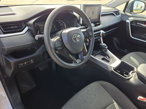 Used 2024 Toyota RAV4 XLE FWD image 13