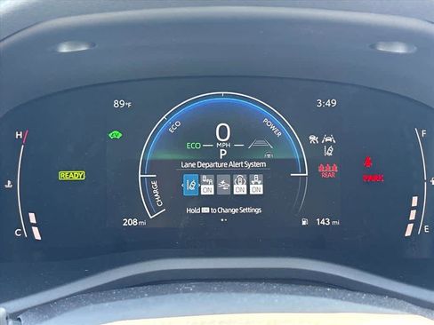 Used 2026 Toyota Camry SE FWD image 12