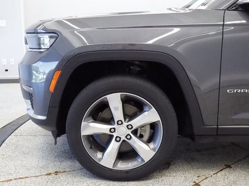 Used 2021 Jeep Grand Cherokee L Limited w/ Trailer Tow Group (B) AWD/4WD image 15