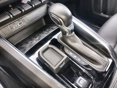 Certified 2024 GMC Canyon Elevation w/ Elevation Premium Package image 20