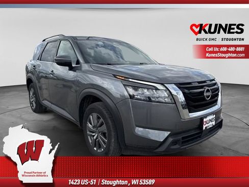 Used 2025 Nissan Pathfinder SV AWD/4WD image 1