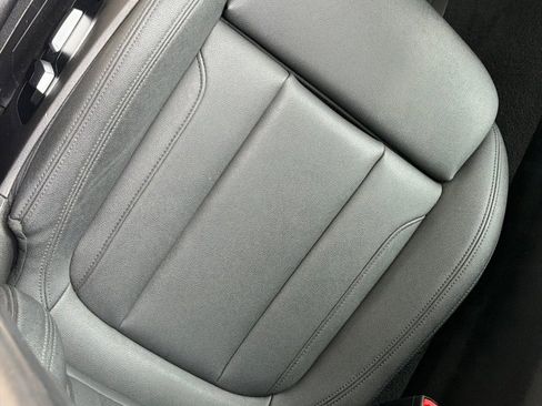 Used 2021 BMW 330i Sedan w/ Driving Assistance Package RWD image 34