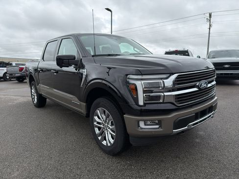 New 2025 Ford F150 King Ranch w/ FX4 Off-Road Package AWD/4WD image 3