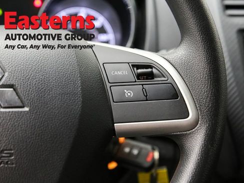 Used 2024 Mitsubishi Outlander Sport ES image 16