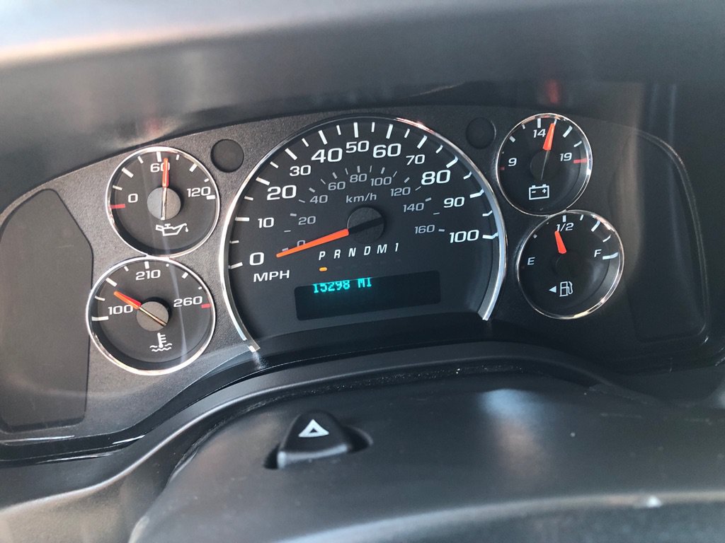 Used 2025 Chevrolet Express 2500 w/ Driver Convenience Package RWD image 32