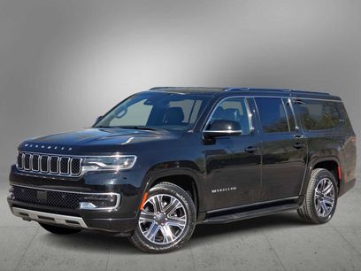 Certified 2024 Jeep Wagoneer L Series II w/ Flexible Seating Group