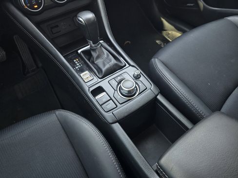 Used 2019 MAZDA CX-3 Touring w/ Preferred Equipment Package image 16