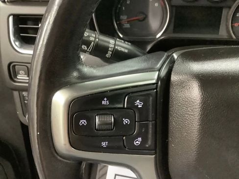 Used 2021 Chevrolet Suburban Z71 w/ Luxury Package AWD/4WD image 16