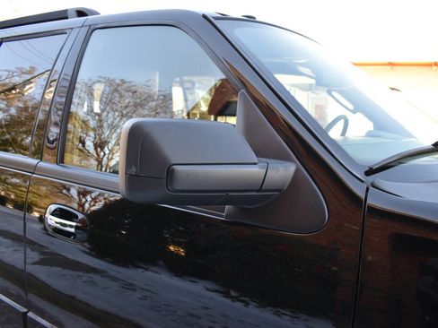 Used 2017 Ford Expedition EL XLT w/ Equipment Group 202A image 40