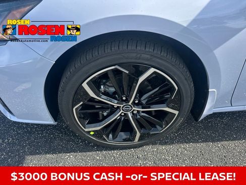 New 2025 Nissan Altima 2.5 SR w/ SR Premium Package image 37