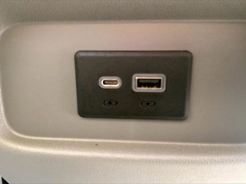 Certified 2023 Cadillac XT5 Premium Luxury w/ Technology Package image 37