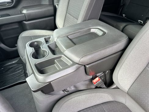 Used 2023 Chevrolet Silverado 2500 Custom w/ Custom Convenience Package AWD/4WD image 20