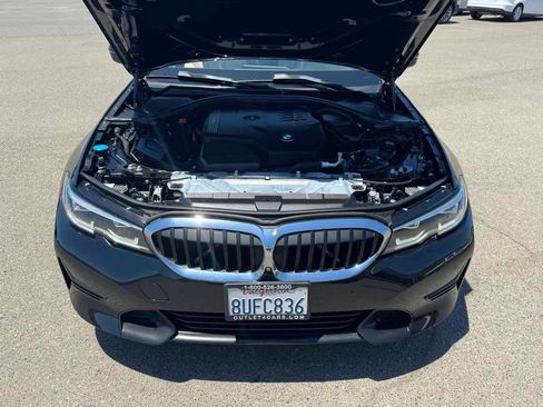 Used 2021 BMW 330i Sedan w/ Convenience Package RWD image 39