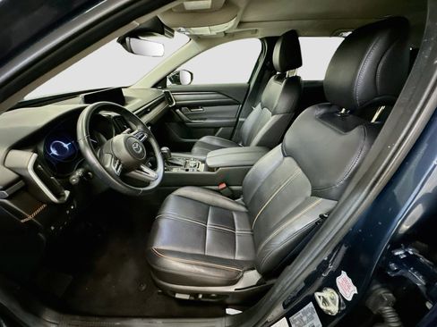 Used 2025 MAZDA CX-50 AWD 2.5 Hybrid w/ Premium Pkg image 13