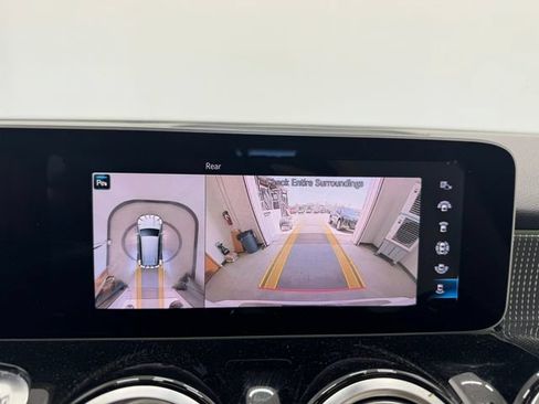 Certified 2020 Mercedes-Benz GLB 250 image 28